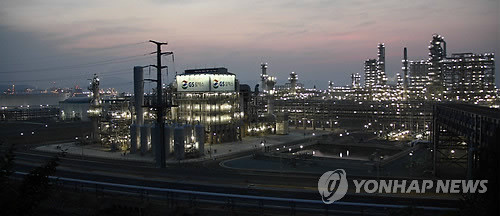 ▲ GS칼텍스 제 2공장 야경ⓒ연합뉴스