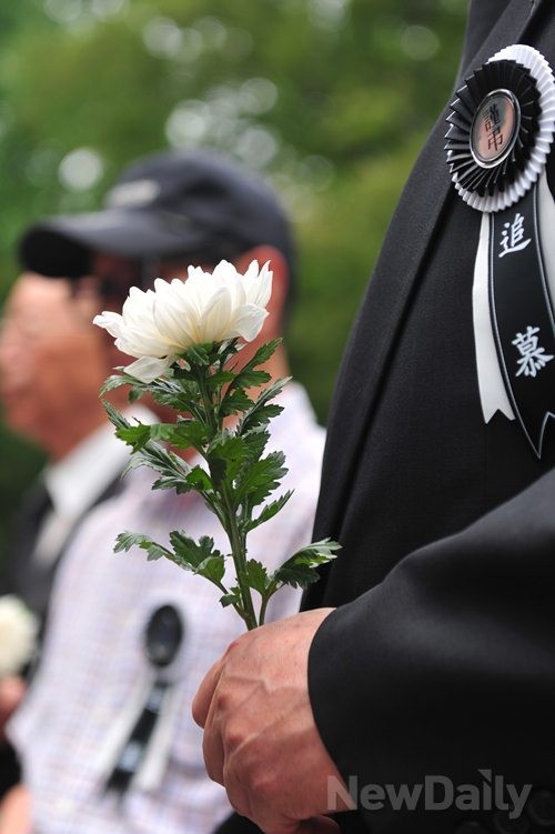 ▲ 25일 서울 남산에 위치한 [반공청년운동기념비]에서 열린 순국선열 추모제.ⓒ이종현