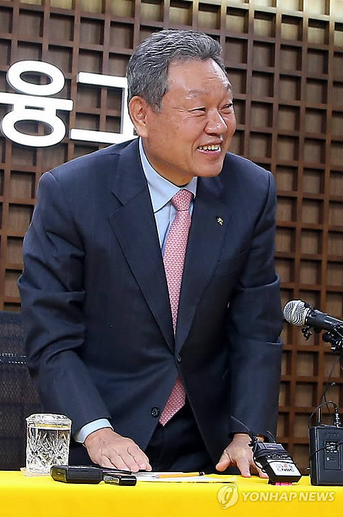 ▲ 어윤대 [KB금융지주] 회장