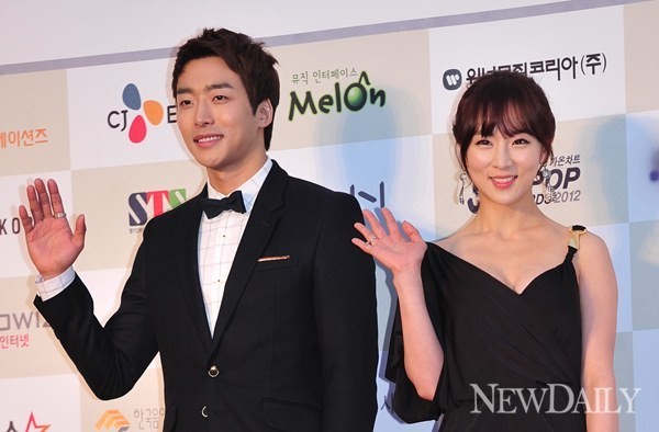 ▲ 지난해 부산국제영화제에서 배우 서건우, 오른쪽은 같이 [닥터]에 출연한 배우 배소은.ⓒ정상윤