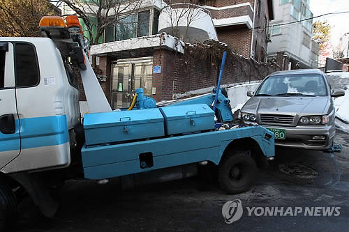 ▲ (사진=연합뉴스) <금감원>은 8일 자동자보험의 가입경력 인정 대상을 확대하기로 했다고 밝혔다