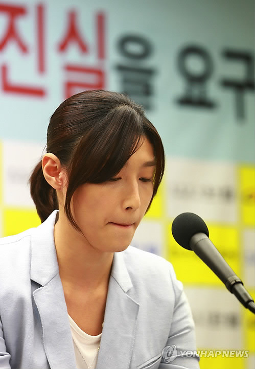 ▲ 2013년 7월 15일 기자회견을 연 김연경 선수ⓒ연합뉴스