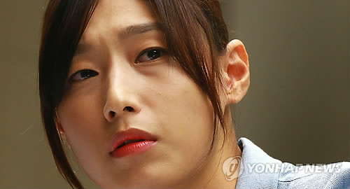 ▲ 2013년 7월 15일 기자회견을 연 김연경 선수ⓒ연합뉴스