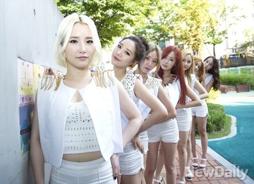 ▲ 선경,서연,지희,수정,규희,비천,수현(앞에서부터) ⓒ 이미화 기자