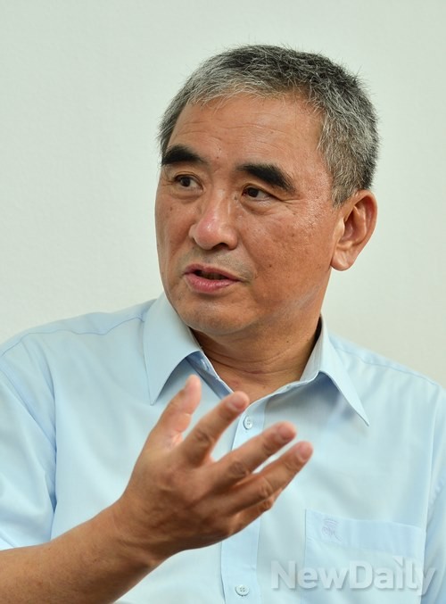 ▲ [대한민국 역사], 이영훈 서울대 경제학과 교수의 저서ⓒ정상윤