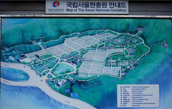 ▲ 서울현충원 안내도. 서울현충원은 대부분이 숲으로 돼 있다.