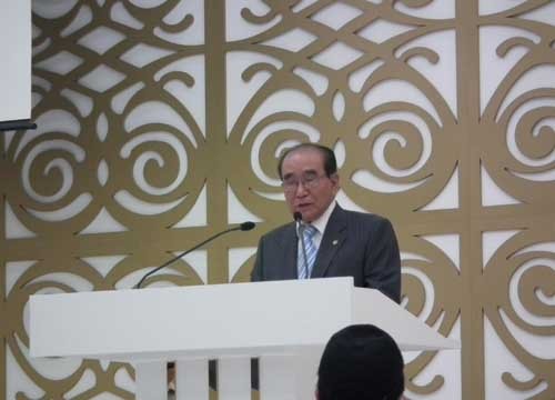 ▲ 곽정현 충청향우회 총재가 축사를 하고 있다.