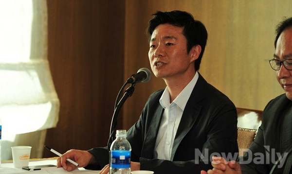 ▲ 민혁당 사건에 대해 설명 중인 이광백 자유조선방송 대표.