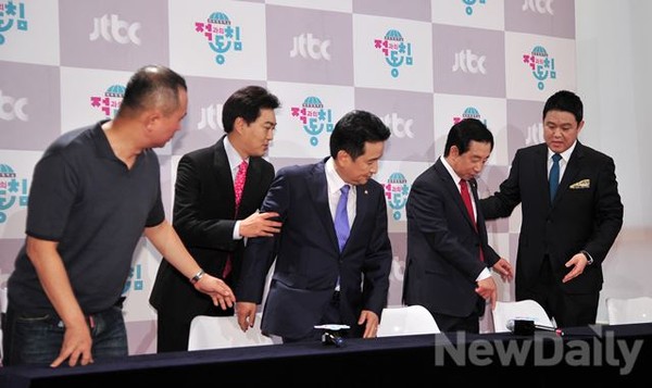 ▲ 좌측부터 여운혁, 유정현, 김영환, 김성태, 김구라  ⓒ 이미화 기자