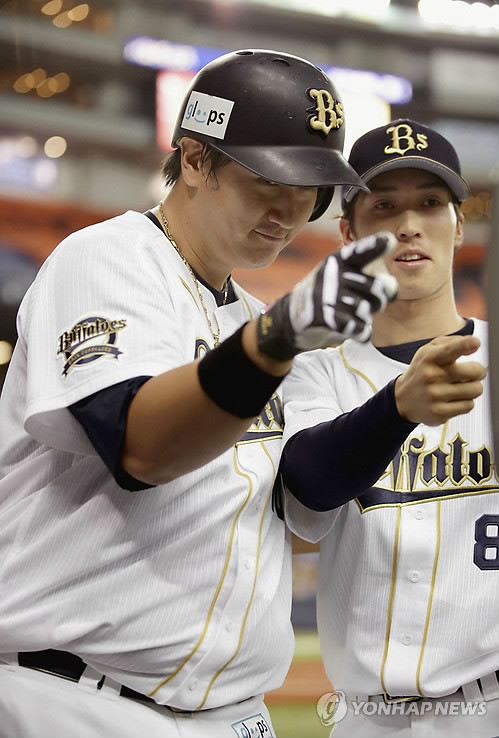 ▲ 왼쪽 이대호 선수ⓒ연합뉴스