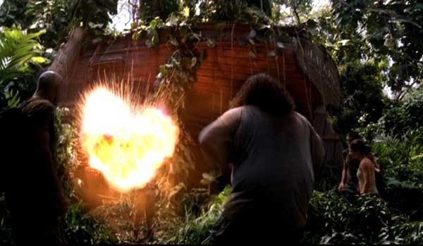 ▲ 니트로글리세린이 폭발하는 모습. 니트로글리세린은 협심증 환자용 처방약물이기도 하다. [사진: 영국의 한 대학 홈페이지]