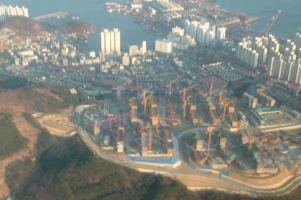 ▲ 공사가 한창일 때의 다대 지구 모습. [사진: 월간 환경운동 블로그 캡쳐]