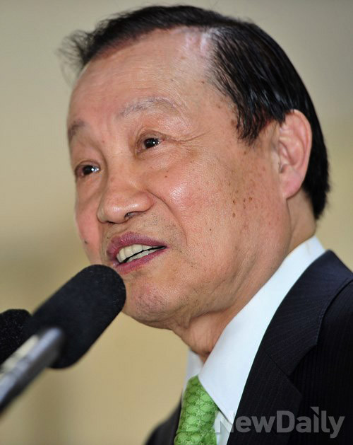 ▲ 이경재 방송통신위원장.ⓒ 뉴데일리 정상윤 기자