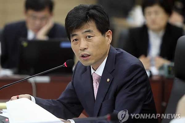 ▲ 김민기 민주당 의원. 국회 정보위 소속이다. [사진: 연합뉴스]