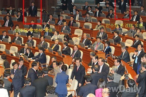 ▲ ▲ 민주당 조경태의원(왼쪽)과 박병석의원 ⓒ연합뉴스