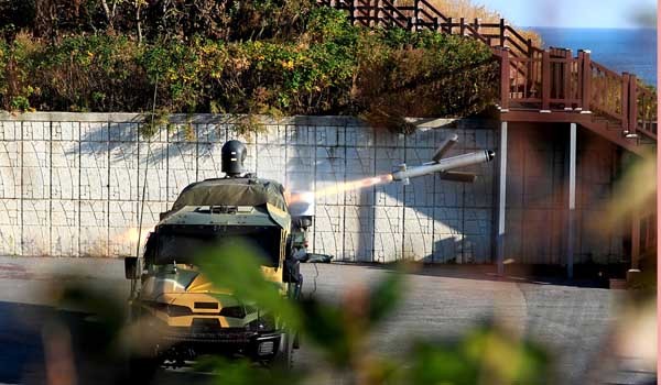 ▲ 연평도 포격도발 3주기 행사에 발끈한 북괴군은 청와대를 불바다로 만들겠다는 협박성명을 내놨다. [사진: 연합뉴스]