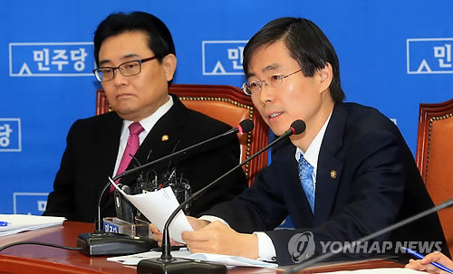 ▲ 조경태 민주당 최고위원이 27일 오전 국회 당대표회의실에서 열린 최고위원회의에서 발언하고 있다.ⓒ연합뉴스