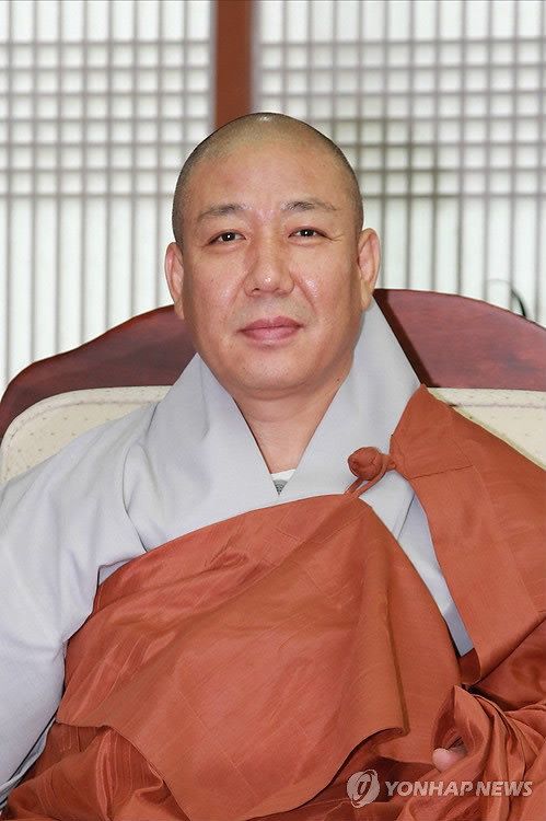 ▲ 술 자리 파문으로 한국문화연수원 원장직에서 해임된 .   ⓒ 연합뉴스