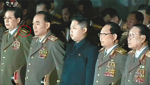 ▲ 북한 1호 사진에서 사라져버릴 장성택 / 구글이미지