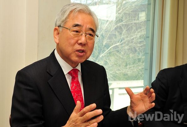 ▲ [진로 및 직업체험 교육 확대] 계획을 설명하는 문용린 서울시교육감.ⓒ 뉴데일리 이종현 기자