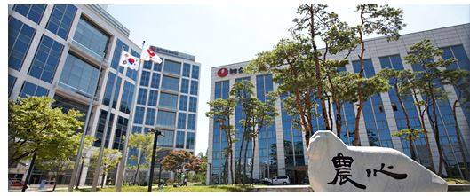 ▲ 농심 본관 ⓒ농심 홈페이지