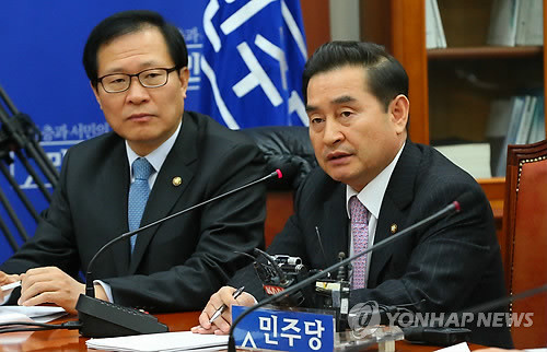 ▲ 이윤석 민주당 의원이 9일 오전 국회 원내대표실에서 열린 고위정책-정치개혁특위 연석회의에서 발언하고 있다. ⓒ연합뉴스