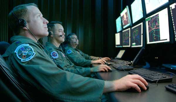 ▲ 美사이버사령부 예하 24공군 사이버 부대 작전 모습. [사진: 美공군]