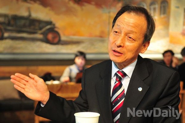 ▲ 부산부성고등학교 신현철 교장ⓒ이종현