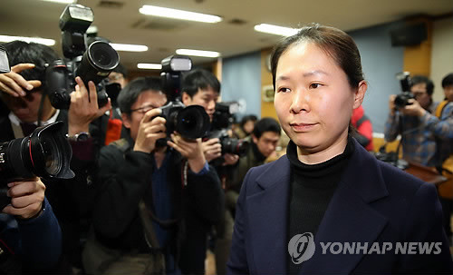 ▲ ▲ 7일 기자회견을 연 권은희는 현재 서울송파경찰서 수사과장이다.