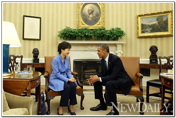 ▲ 박근혜 대통령이 지난해 5월 미국 방문 당시 오바마 미국 대통령과 만나 정상회담을 하고 있다. ⓒ 뉴데일리 DB