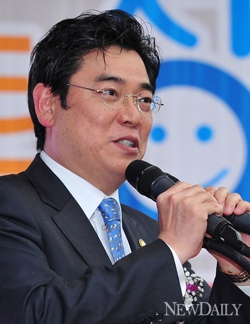 ▲ 새누리당 홍지만 원내대변인. ⓒ정상윤 기자