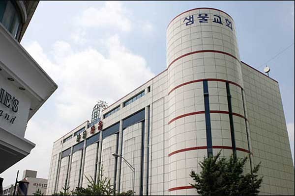 ▲ 2007년 7월 전 국민을 충격과 분노에 빠뜨렸던 분당 샘물교회.