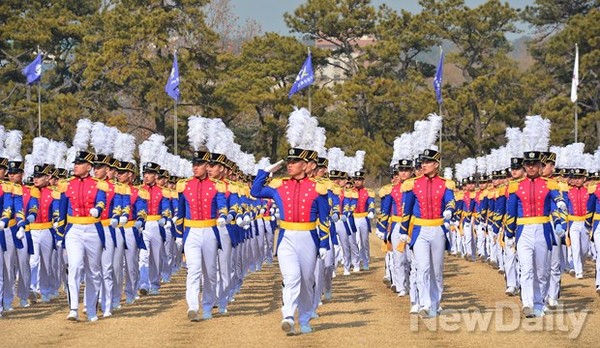 ▲ 2014년도 육군사관학교 입학식 모습.