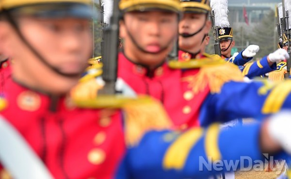 ▲ 졸업식에 참석한 육사70기 생도들 ⓒ뉴데일리 정상윤
