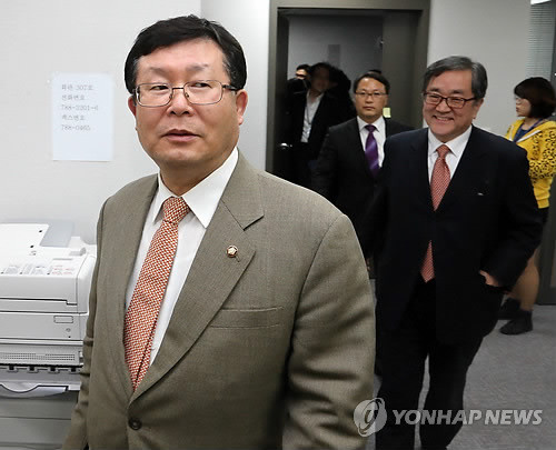 ▲ [이회창 20만달러 수수설] 공작정치의 주역인 민주당 설훈 의원. ⓒ연합뉴스