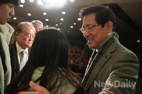 ▲ 장학금 전달식 장면.  ⓒ 뉴데일리