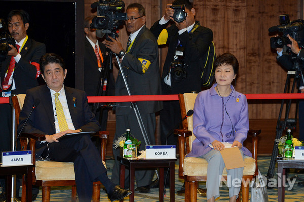 ▲ 오는 24일부터 네덜란드 헤이그에서 열리는 제 3차 핵안보정상회의에서 한미일 정상회담이 개최될 전망이다.ⓒ 뉴데일리(청와대 제공)