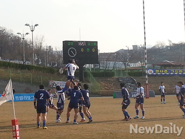 ▲ 2014년도 전국 춘계 럭비리그전이 열리는 경산 송화럭비구장ⓒ대한럭비협회