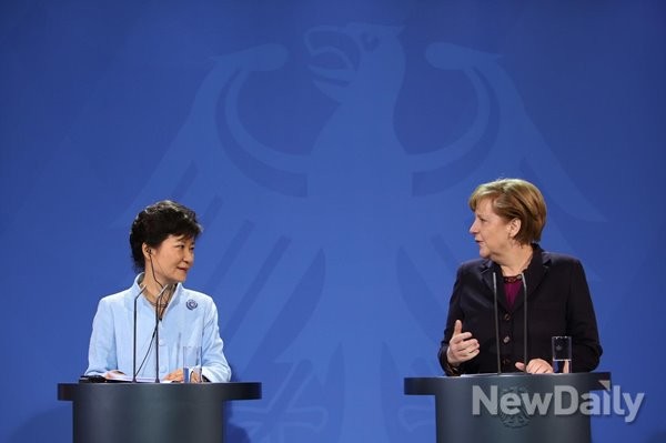 박근혜 대통령은 26일(현지시간) 앙겔라 메르켈 총리와 정상회담을 가졌다. ⓒ 뉴데일리