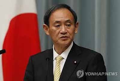 ▲ 지난 3월 29일 TV에 출연해 안중근 의사를 폄훼한 스가 요시히데 日관방장관. 일본 내각의 대변인 역할을 맡고 있다. ⓒ연합뉴스. 무단전재 및 재배포 금지.