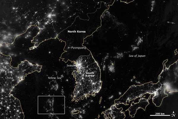 ▲ 북한의 밤을 보여주는 위성사진.