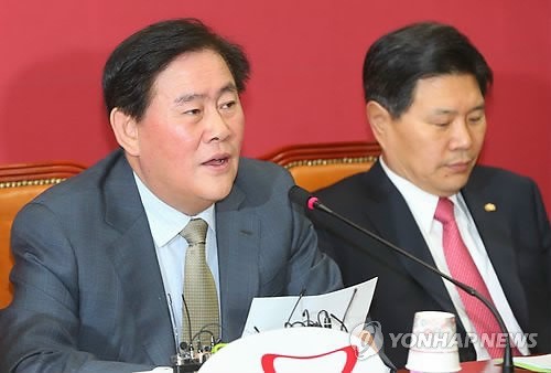 ▲ 최경환 새누리당 원내대표가 9일 오전 국회에서 열린 원내대책회의에서 모두발언하고 있다.ⓒ연합뉴스