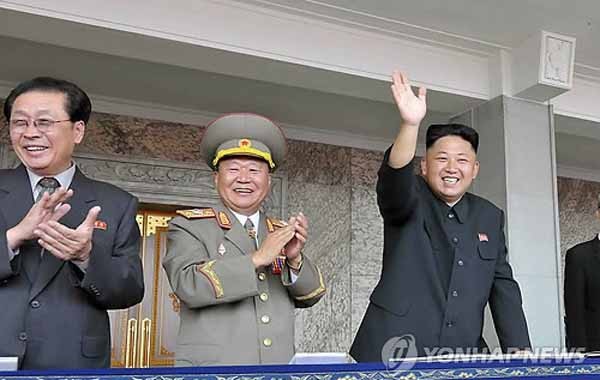 ▲ 죽은 '악당'과 돼지 두 마리?! 왼쪽부터 장성택, 최룡해, 김정은. ⓒ연합뉴스. 무단전재 및 재배포 금지.