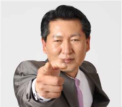 ▲ "산은 산이요, 물은 물이로다" 최근 발견된 무인기가 북한 것이 아니라고 주장한 정청래 '새 연합' 의원. [사진: 과거 홍보자료 캡쳐]