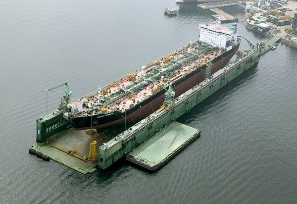 ▲ 플로팅도크 ⓒ삼성중공업