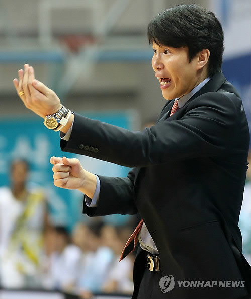 ▲ 대한민국 女농구대표팀 위성우 감독ⓒ연합뉴스
