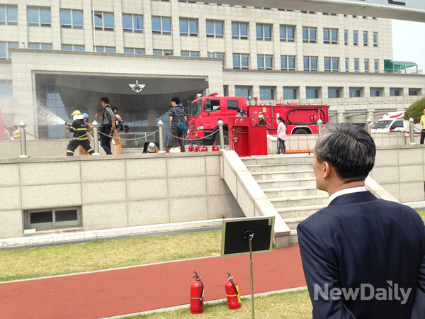 ▲ 김관진 국방부 장관도 이날 행사에 동참했다.ⓒ순정우 기자