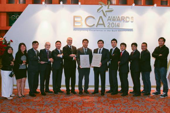 ▲ 현대건설은 지난 22일 '싱가포르 BCA 건설대상'에 참여, CPA와 QEA 부문에서 각각 최우수상을 수상했다.ⓒ현대건설