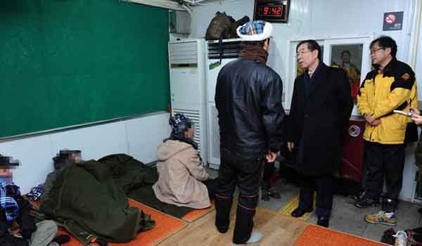 ▲ 박원순 서울시장이 지은 노숙자 대피소 내부. 전기온돌에다 에어컨까지 웬만한 고시텔보다 낫다. [자료사진]