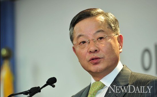 ▲ 안대희 국무총리 내정자가 28일 후보직에서 전격 사퇴했다. ⓒ 뉴데일리